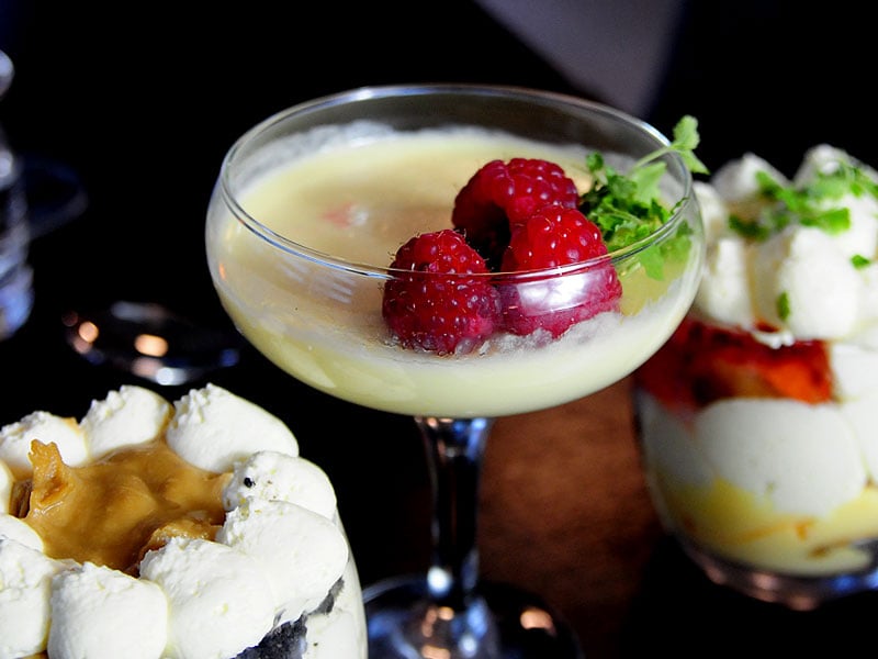 champagne saucers being used for serving desserts at event