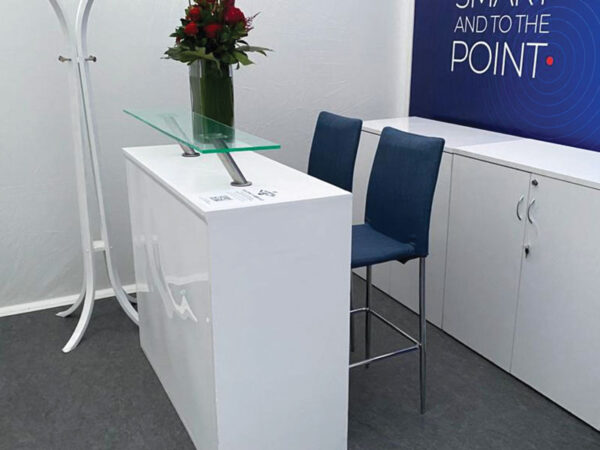 15066 modular white reception desk 450 with perspex shelf 1