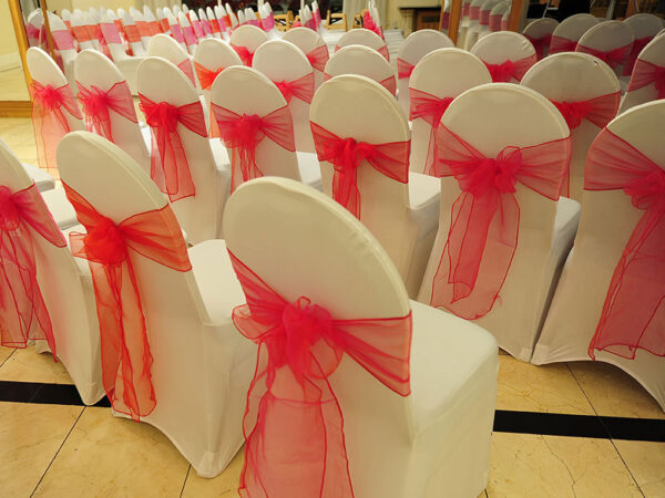 CHAIR COVER RED TIES 1