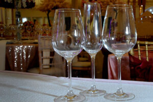 London exclusive Invitation wine glass range