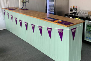 How to choose the best mobile bar hire for weddings