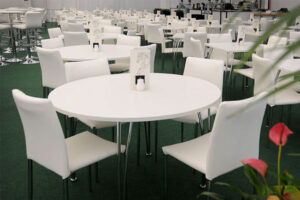 3 reasons why you should not choose cheap chair hire
