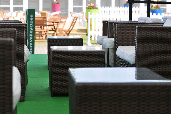 Chelsea outdoor rattan furniture on site