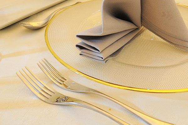 The A-Z of Event Hire: E is for ellipse cutlery hire