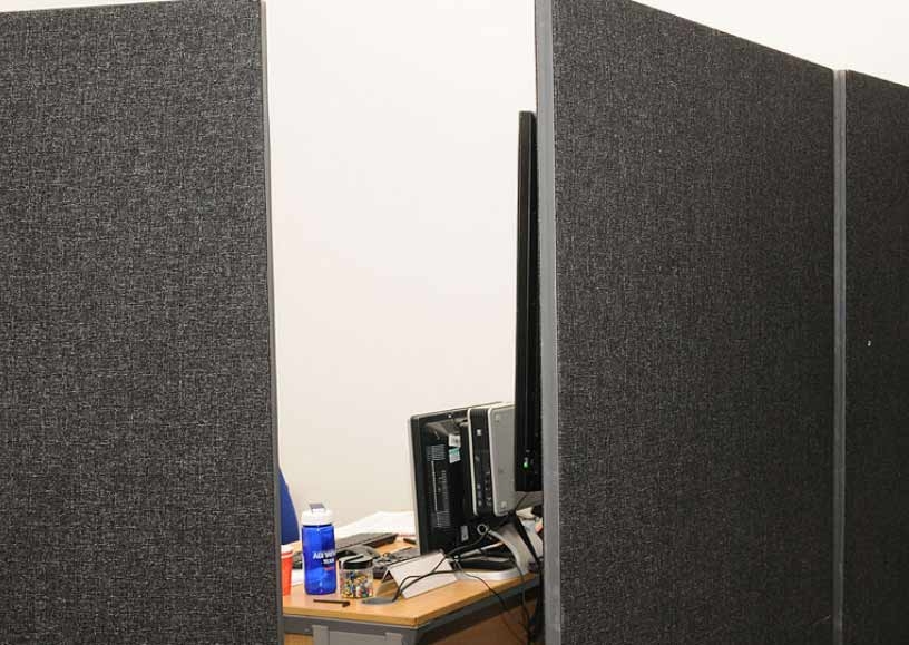 Hire dividing screens for events & temporary offices