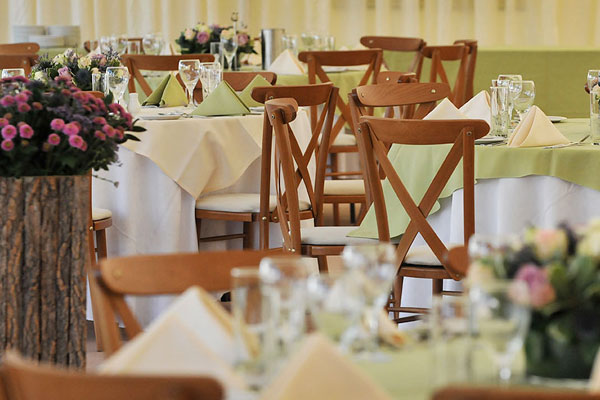 Light oak cross back chairs for summer events
