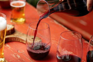 Reusable plastic glassware hire for events