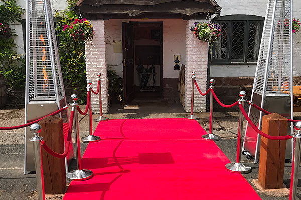 Bring a touch of Hollywood to your venue