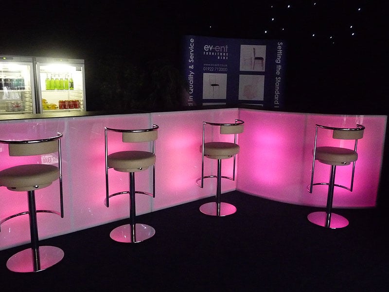 Why Leicester trusts us for reliable mobile bar and dance floor hire