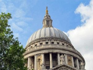 Tableware hire for weddings and dinners at st paul's cathedral London