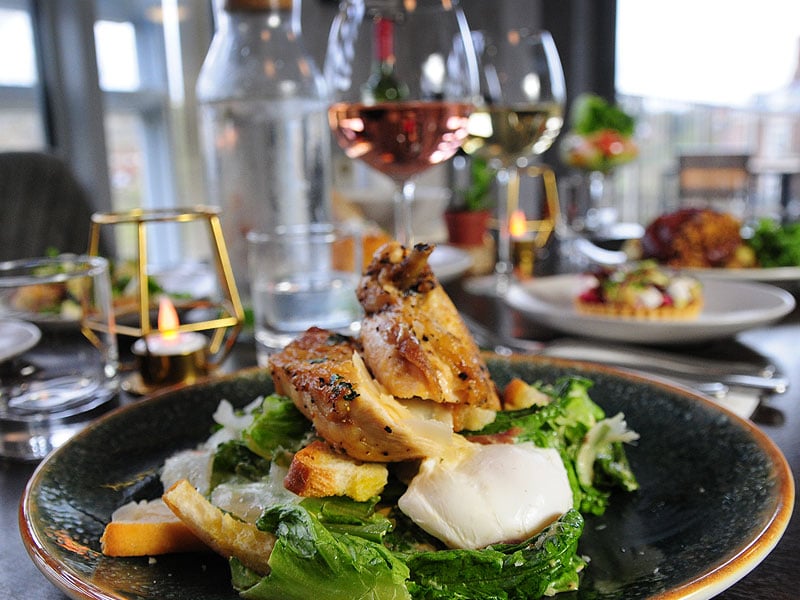 6 must-know reasons to choose professional catering London for your next event 4 6 must-know reasons to choose professional catering London for your next event