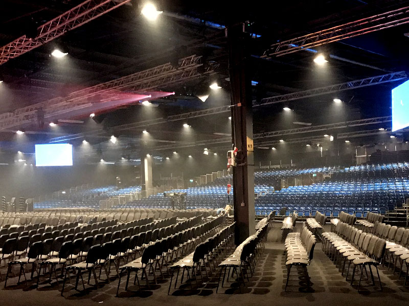 How to calculate how many chairs you need for your event