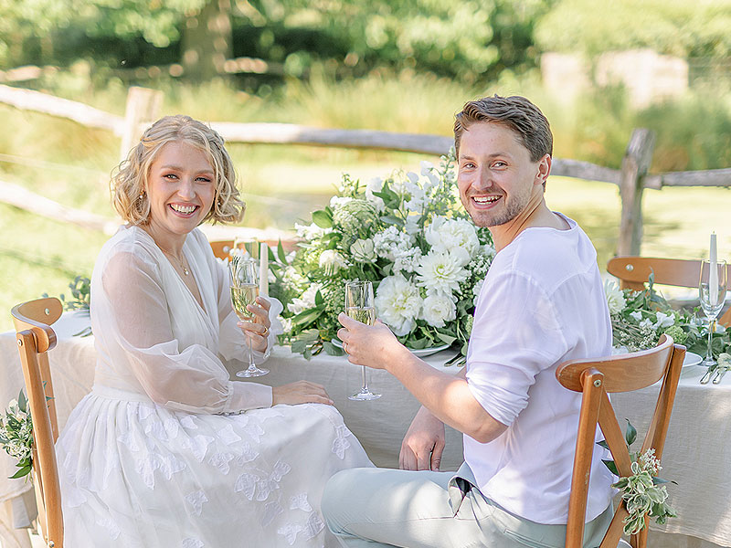 What should I consider when choosing tables for an outdoor wedding?