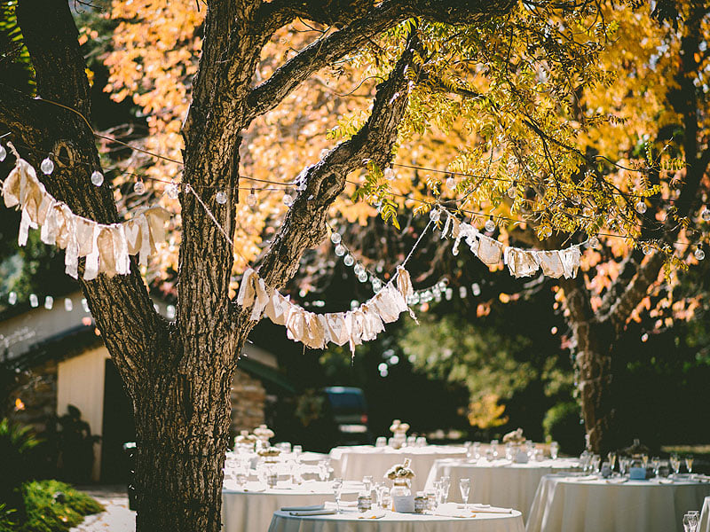 10 genius affordable wedding reception ideas that look anything but cheap 1 10 genius affordable wedding reception ideas that look anything but cheap